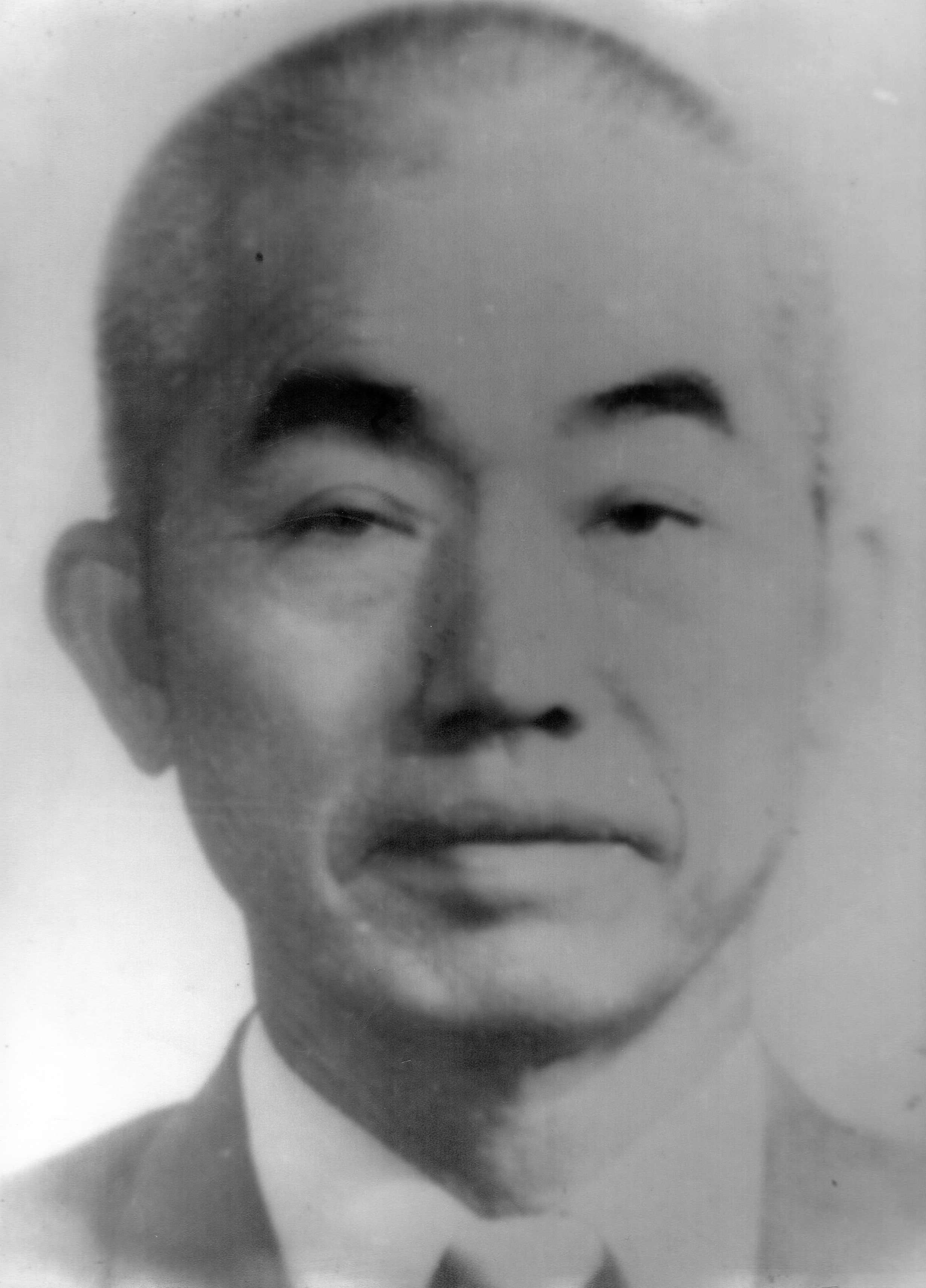 第三任校長羅鳳郎先生